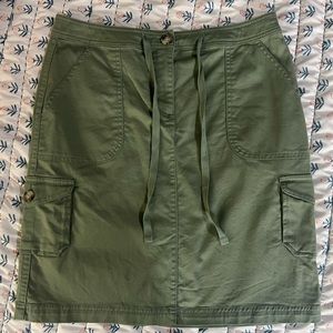 LL Bean Favorite Fit Cargo Skirt